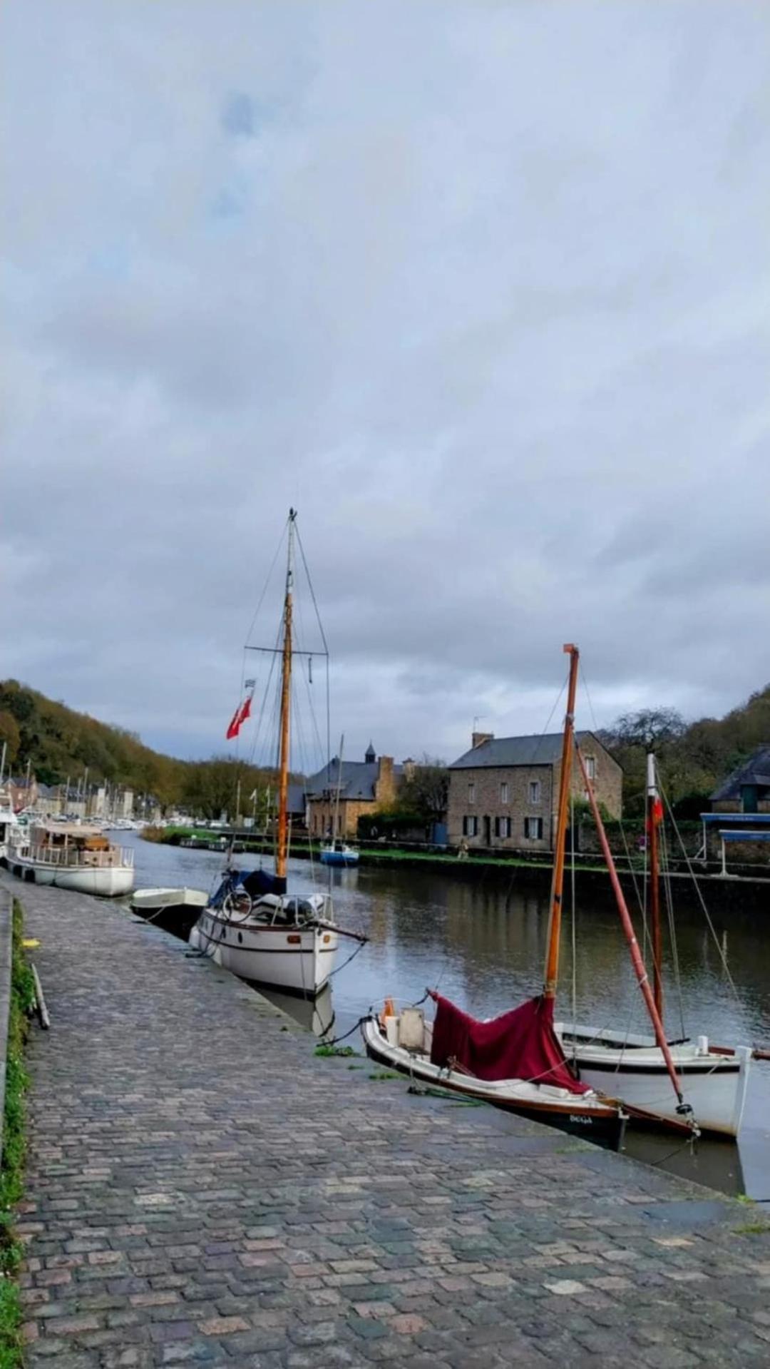 Ferienwohnung Balade Sur Le Port Dinan Exterior foto